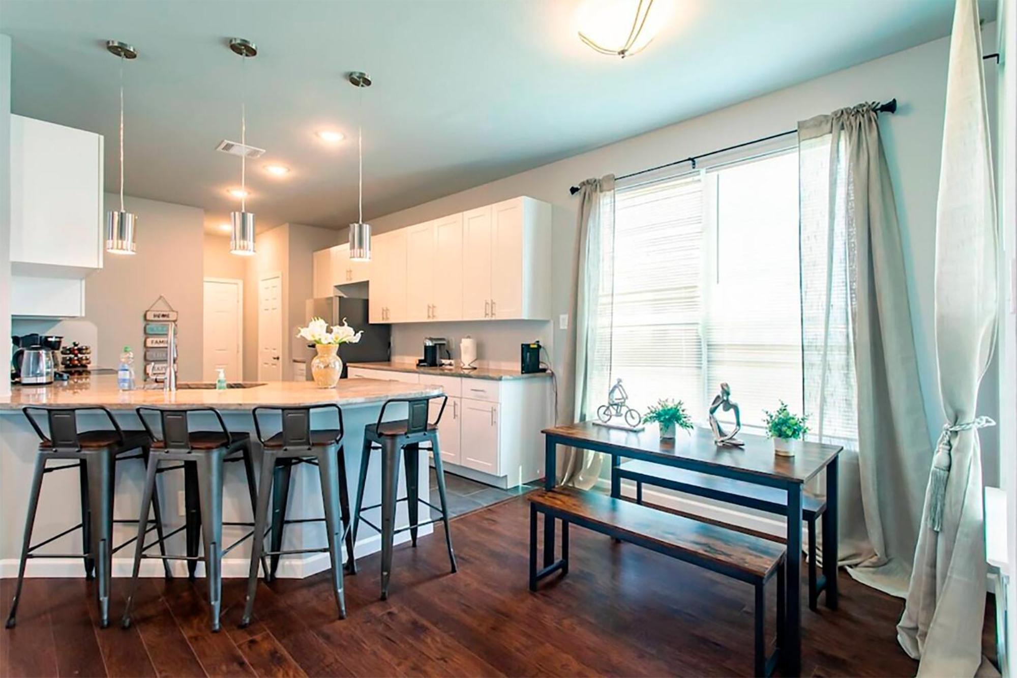 4Br 2,5Ba Holiday Home In The Heart Of Cowboy Nation Arlington Exterior photo